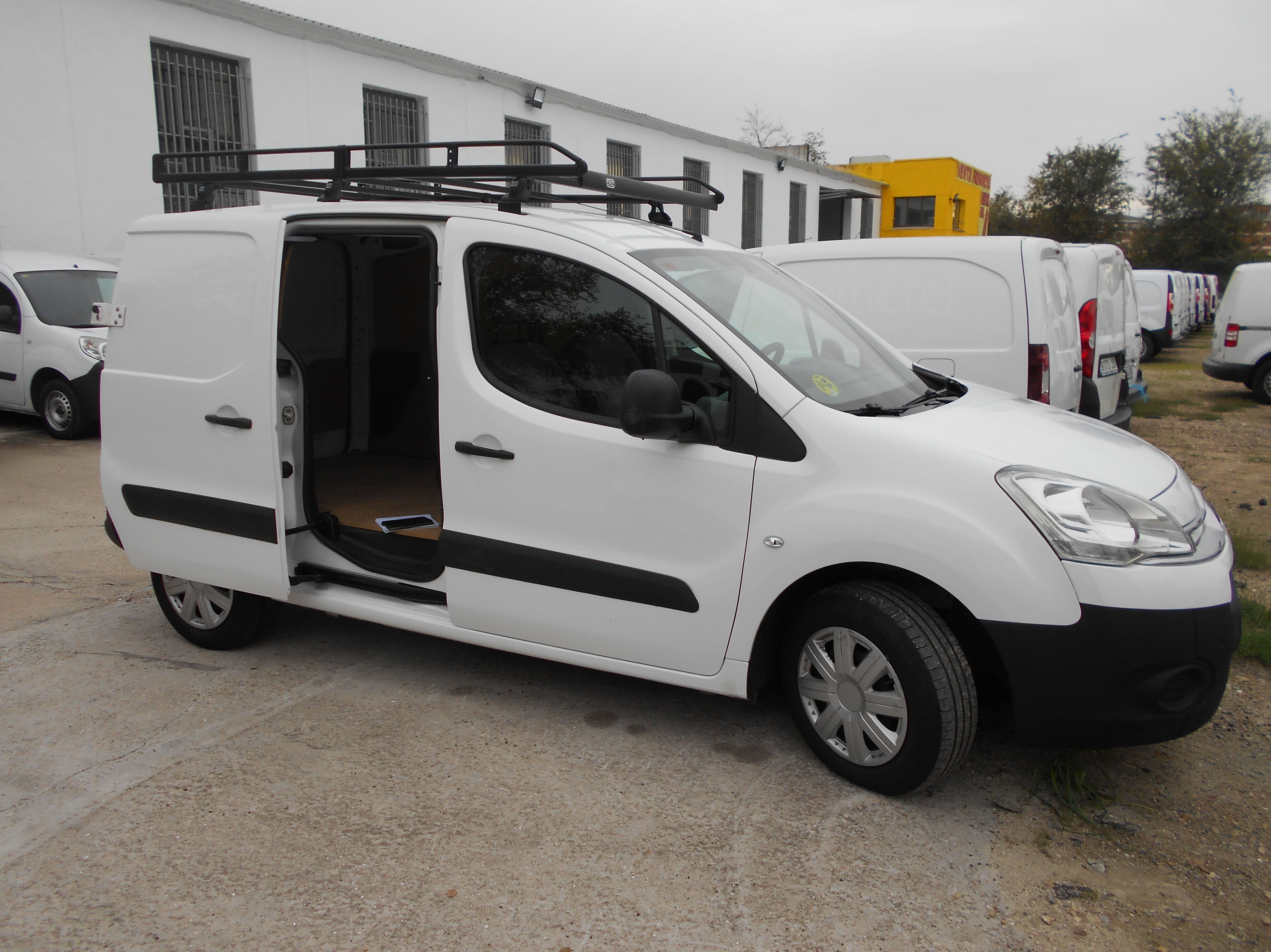 CITROEN BERLINGO HDI FURGON 2015: Stock de Furgonetas a Buen Precio CITROEN BERLINGO HDI FURGON 2015: Stock de Furgonetas a Buen Precio