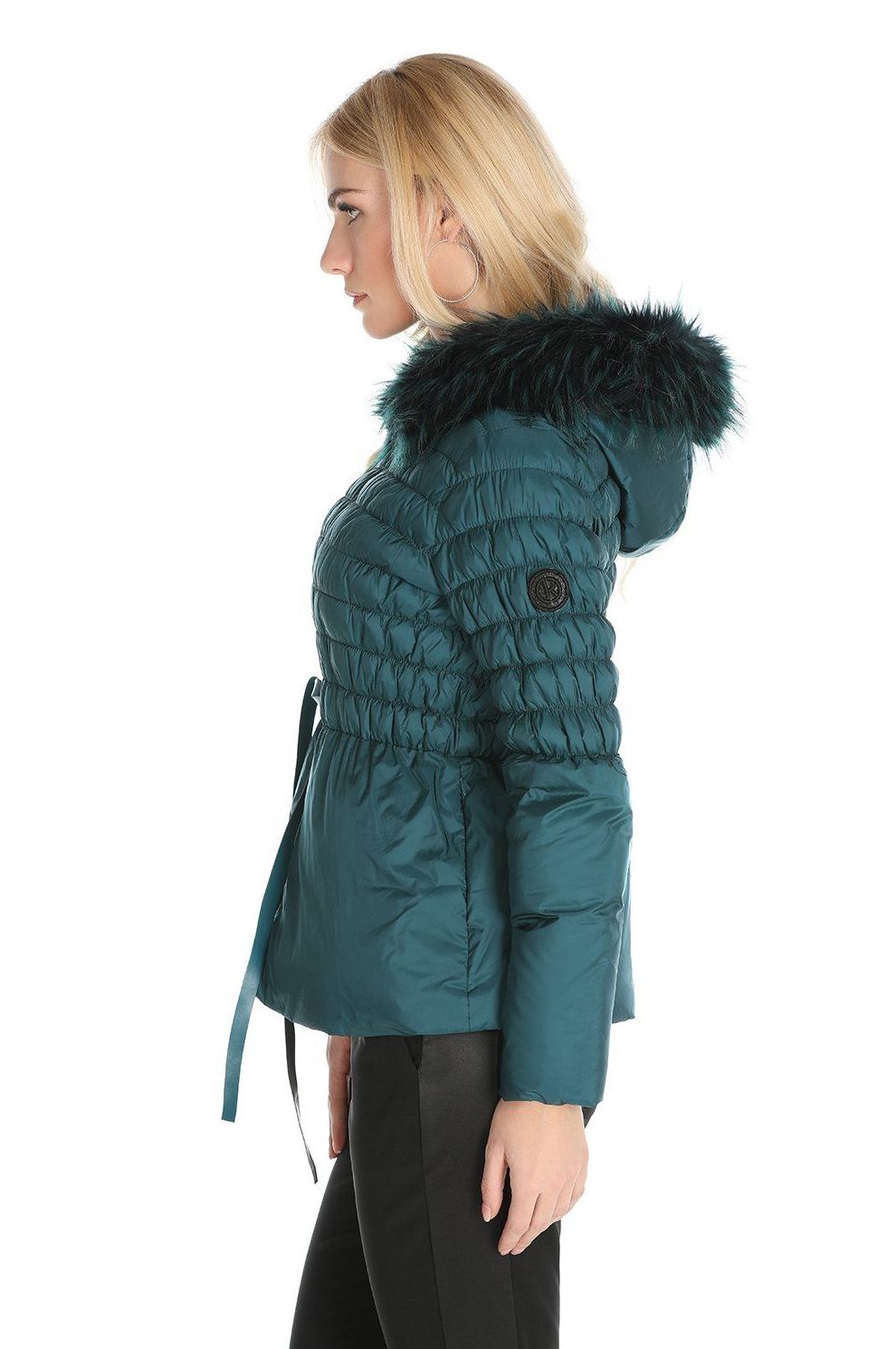 CHAQUETA CORTA: CATÁLOGO de Paula Fernández CHAQUETA CORTA: CATÁLOGO de Paula Fernández