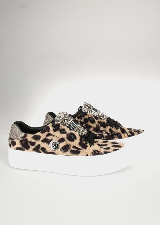 SNEAKERS: CATÁLOGO de Paula Fernández SNEAKERS: CATÁLOGO de Paula Fernández