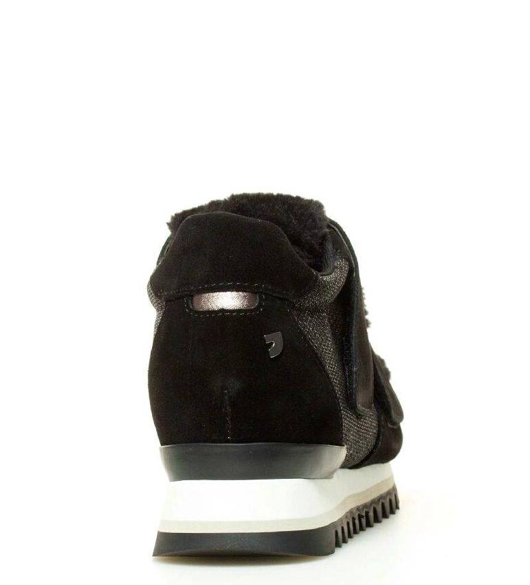Sneakers negras lengueta Sneakers negras lengueta