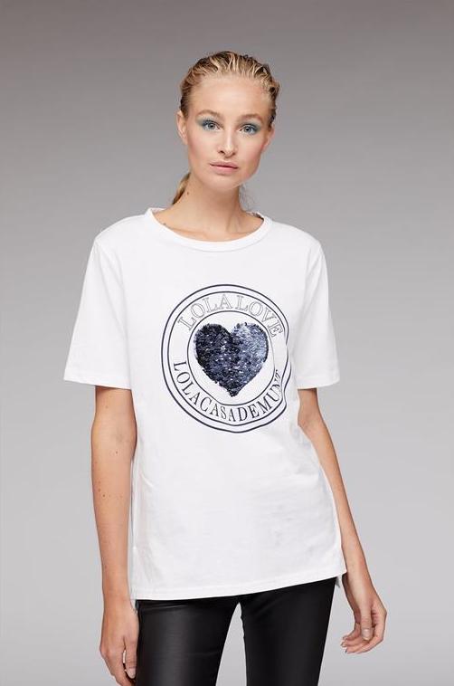CAMISETA: CATÁLOGO de Paula Fernández CAMISETA: CATÁLOGO de Paula Fernández