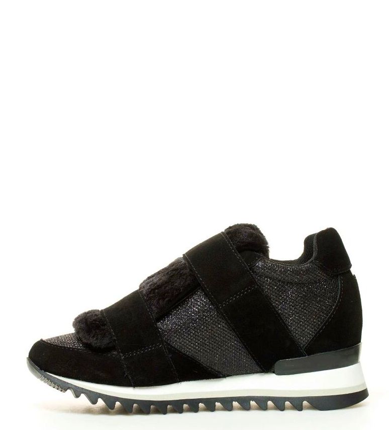 Sneakers negras lengueta Sneakers negras lengueta