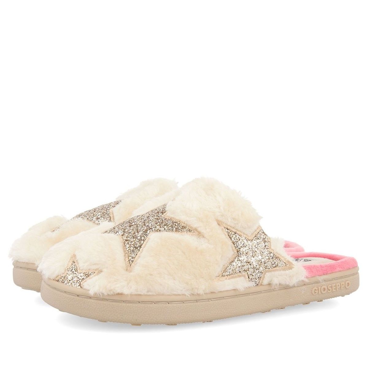 ZAPATILLA DE CASA: CATÁLOGO de Paula Fernández ZAPATILLA DE CASA: CATÁLOGO de Paula Fernández
