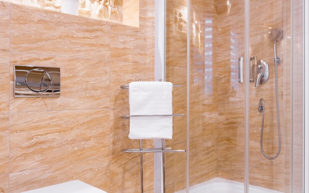 Mamparas de baño: Servicios de Vitreus - Vidres i Miralls Mamparas de baño: Servicios de Vitreus - Vidres i Miralls