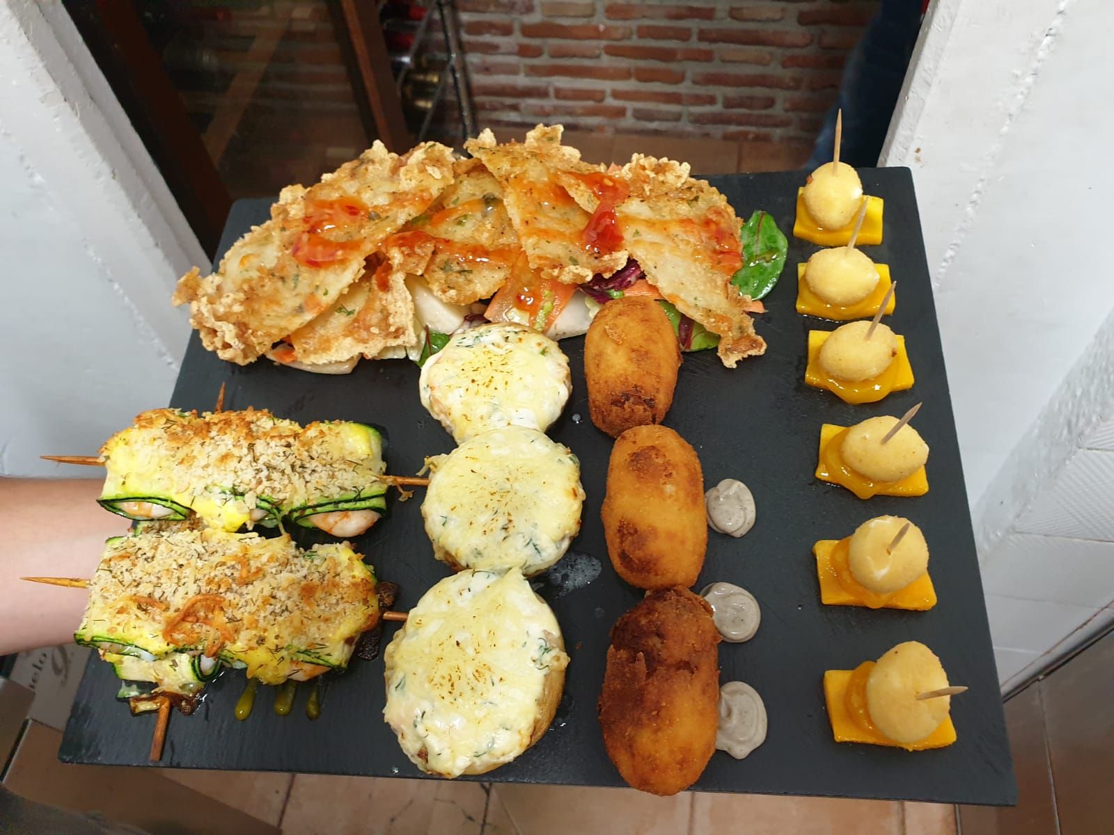 Foto 26 de Restaurante de cocina mediterránea en  | El Balcón de Cotobro
