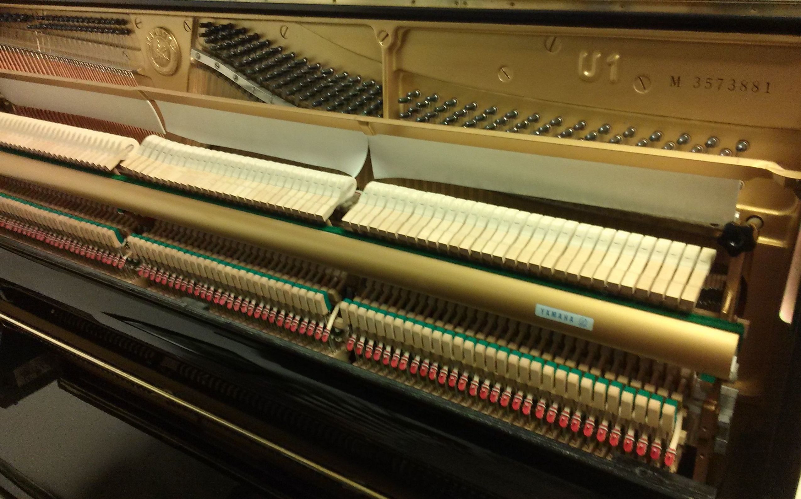 PIANO YAMAHA U1 YUS 3232624 : Catálogo de L'Art Guinardó PIANO YAMAHA U1 YUS 3232624 : Catálogo de L'Art Guinardó