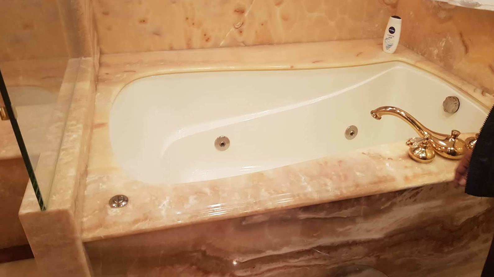 Jacuzzi: Servicios de R&A Ingeniería Jacuzzi: Servicios de R&A Ingeniería