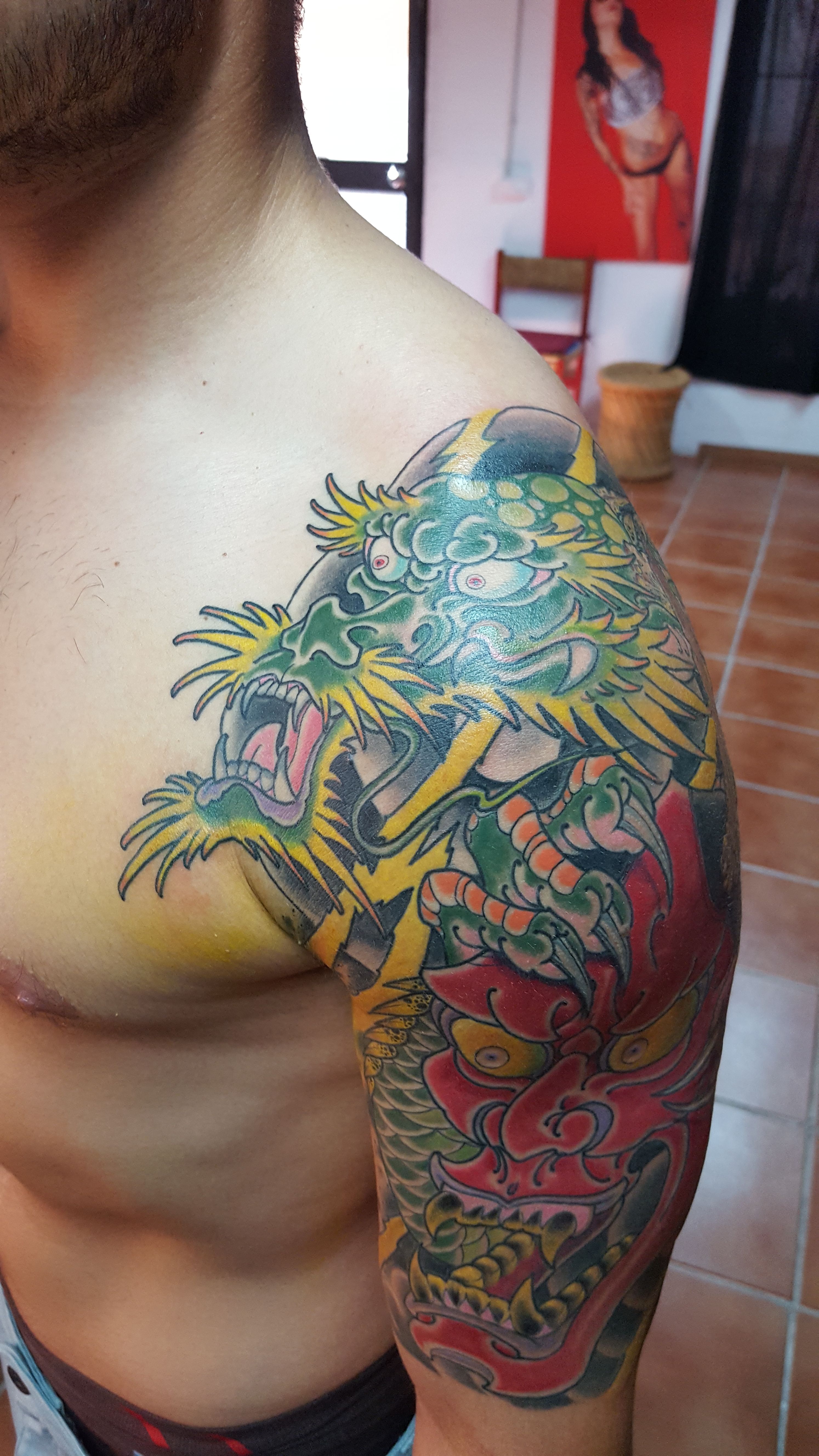 Javier Bugia: Tatuadores de Corona Tattoo Gallery Javier Bugia: Tatuadores de Corona Tattoo Gallery