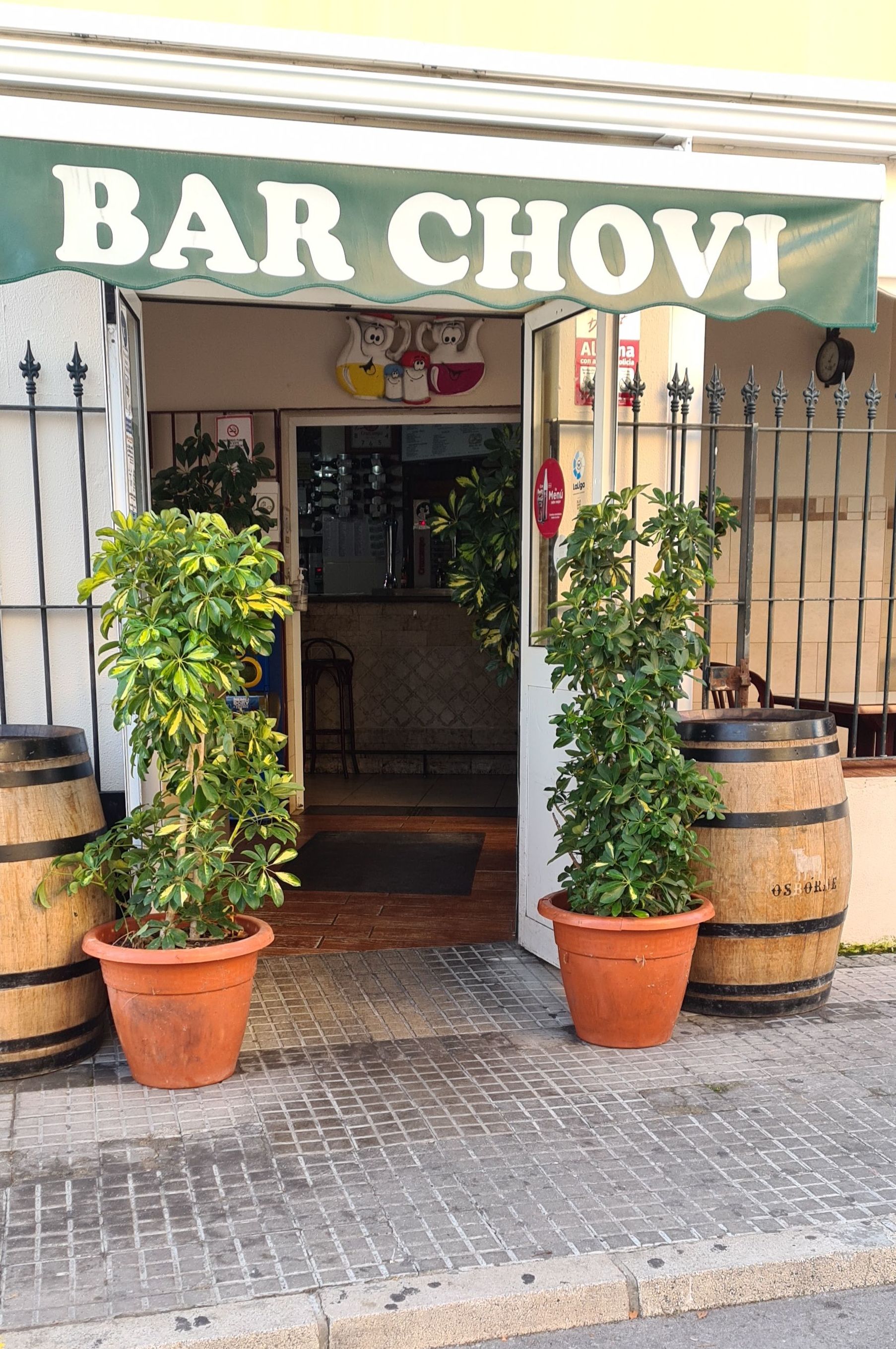 Foto 9 de Cocina andaluza en El Puerto de Santa María | Restaurante Bar Chovi