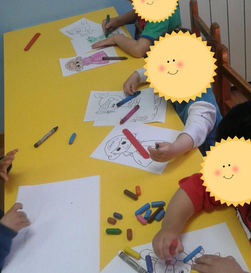 Juego guiado: Centro Infantil Pompitas de Centro Infantil Pompitas Juego guiado: Centro Infantil Pompitas de Centro Infantil Pompitas