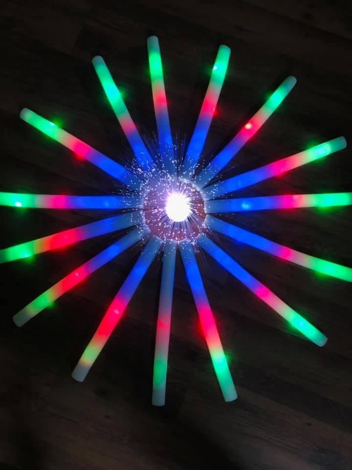 Luces: Centro Infantil Pompitas de Centro Infantil Pompitas Luces: Centro Infantil Pompitas de Centro Infantil Pompitas