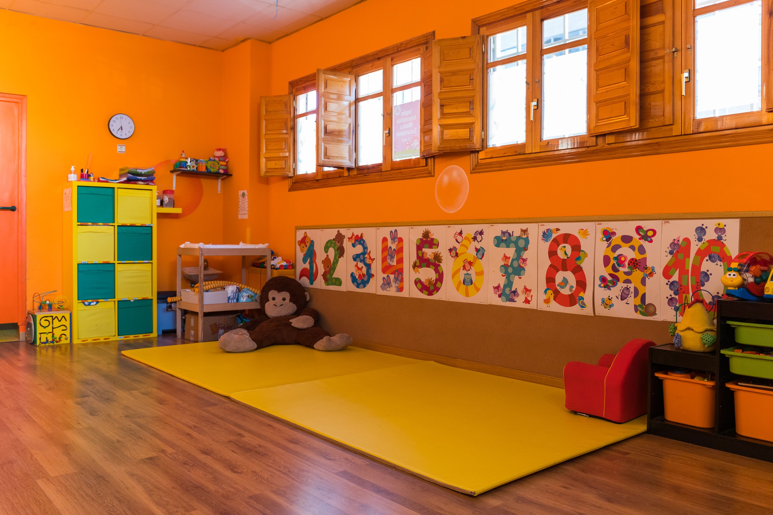 Aula Naranja (2-3 años): Centro Infantil Pompitas de Centro Infantil Pompitas Aula Naranja (2-3 años): Centro Infantil Pompitas de Centro Infantil Pompitas
