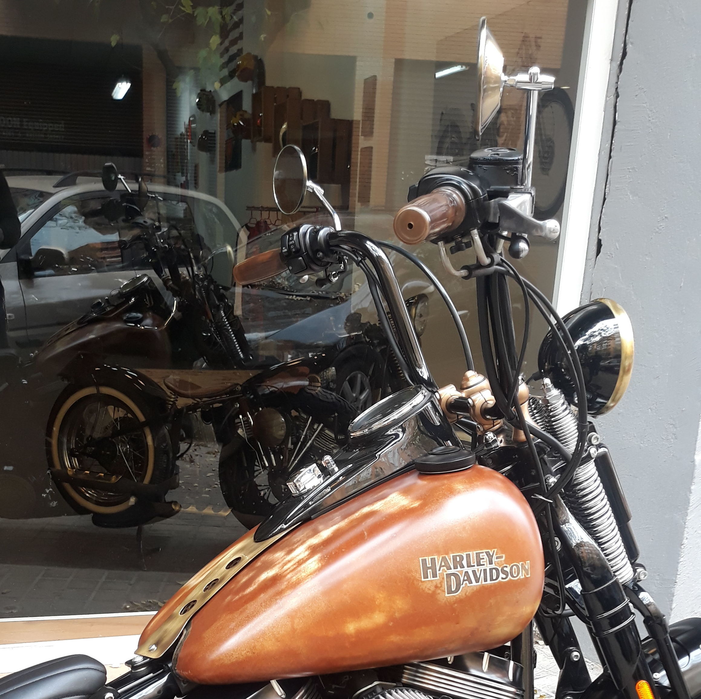 harley davidson Valencia, crossbones , personalización harley davidson , transformación harley davidson vrod , custom , custom valencia harley davidson Valencia, crossbones , personalización harley davidson , transformación harley davidson vrod , custom , custom valencia