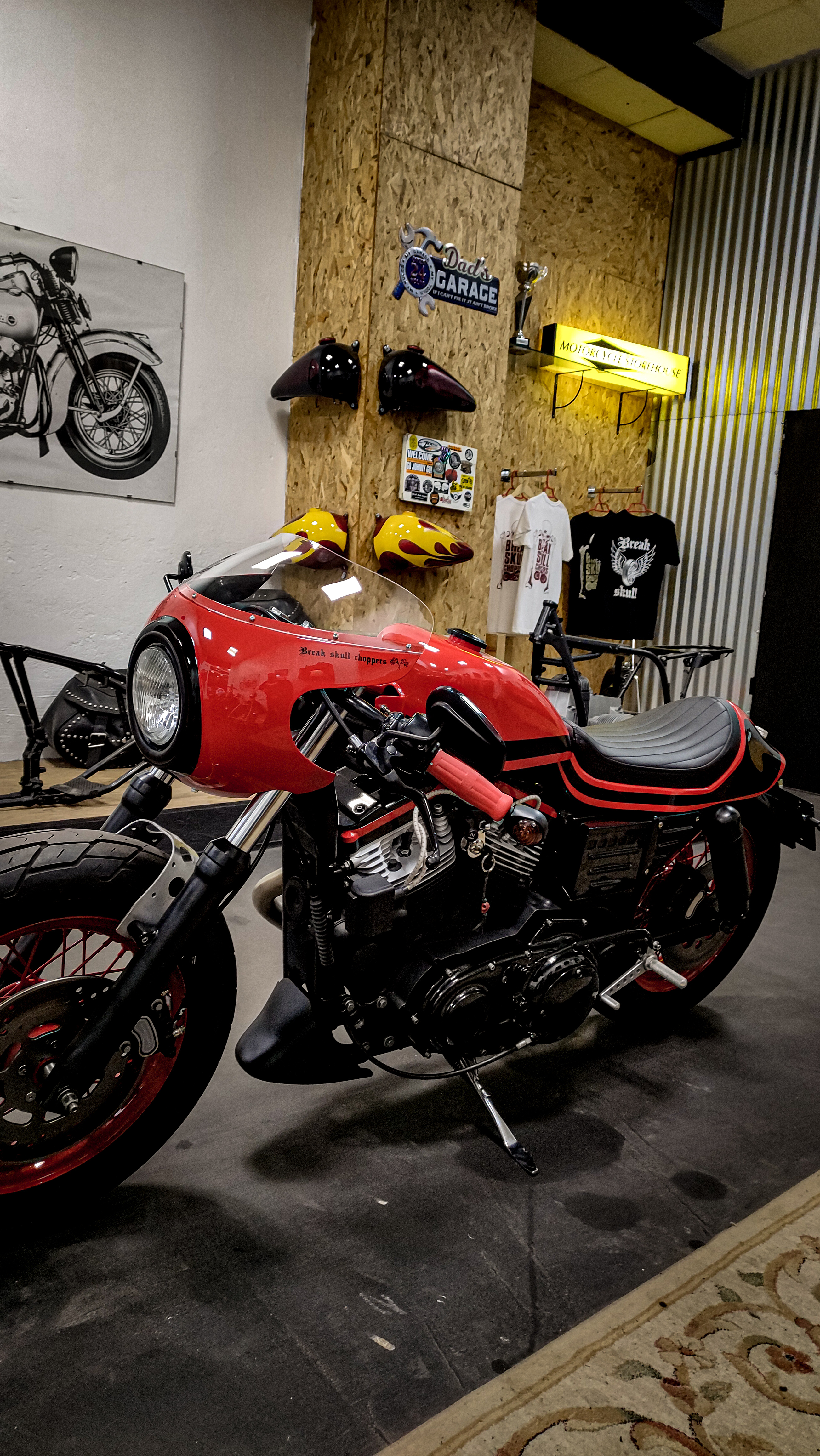 #caferacer #custom #harleydavidson #harley #sportsters #bobber #choppers #moto #customizarmotosenvalencia #caferacer #custom #harleydavidson #harley #sportsters #bobber #choppers #moto #customizarmotosenvalencia