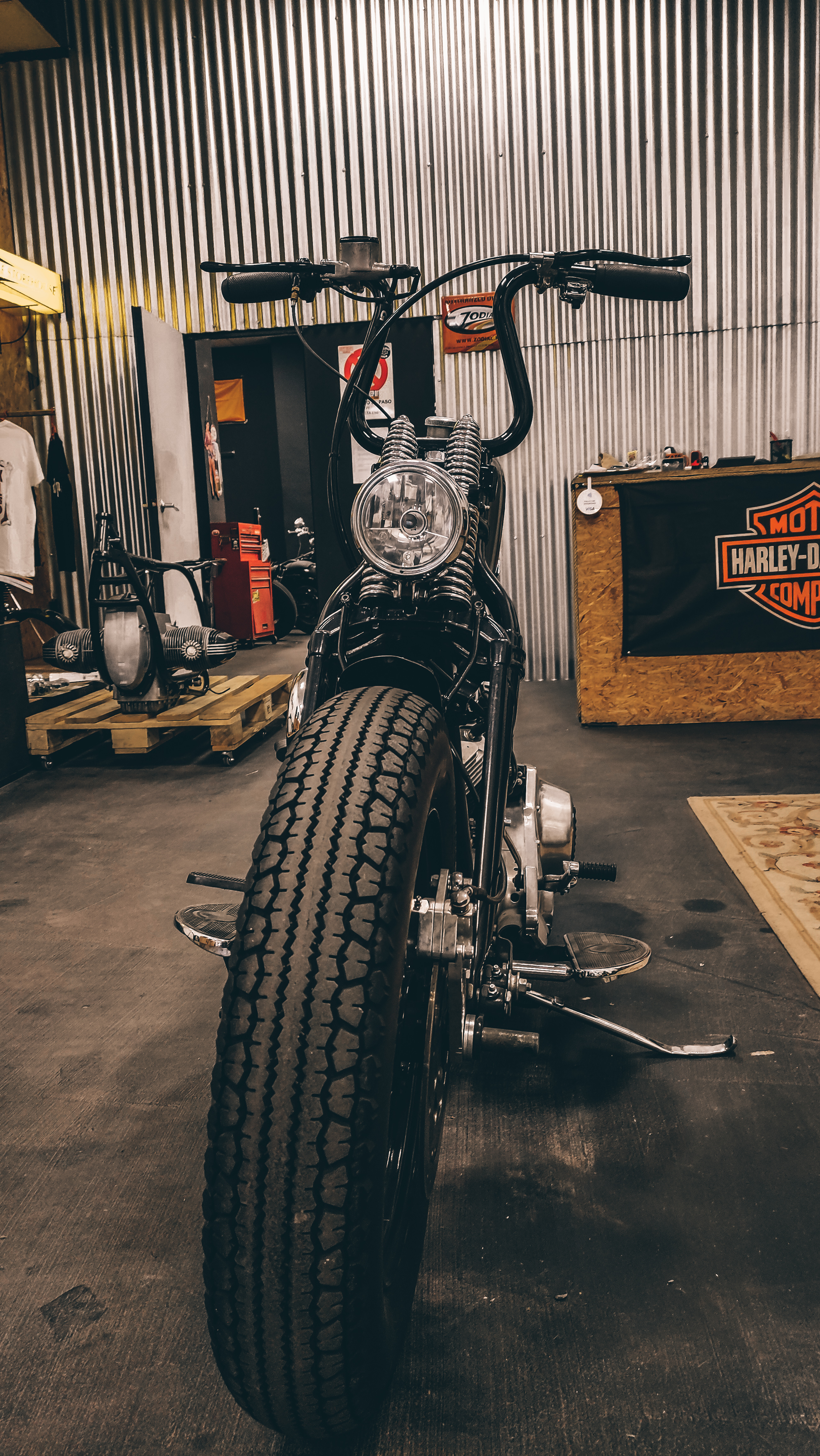 #breakskullchoppers #bobber #chopper #customizarharley #custom #harleydavidsonvalencia #breakskullchoppers #bobber #chopper #customizarharley #custom #harleydavidsonvalencia