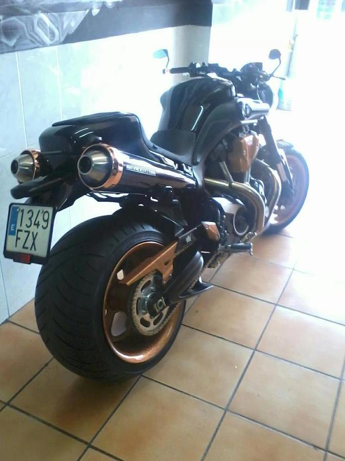 Transformacion moto japonesa,transformacion yamaha mt 01,montaje kids de rueda superancha para deportivas Transformacion moto japonesa,transformacion yamaha mt 01,montaje kids de rueda superancha para deportivas