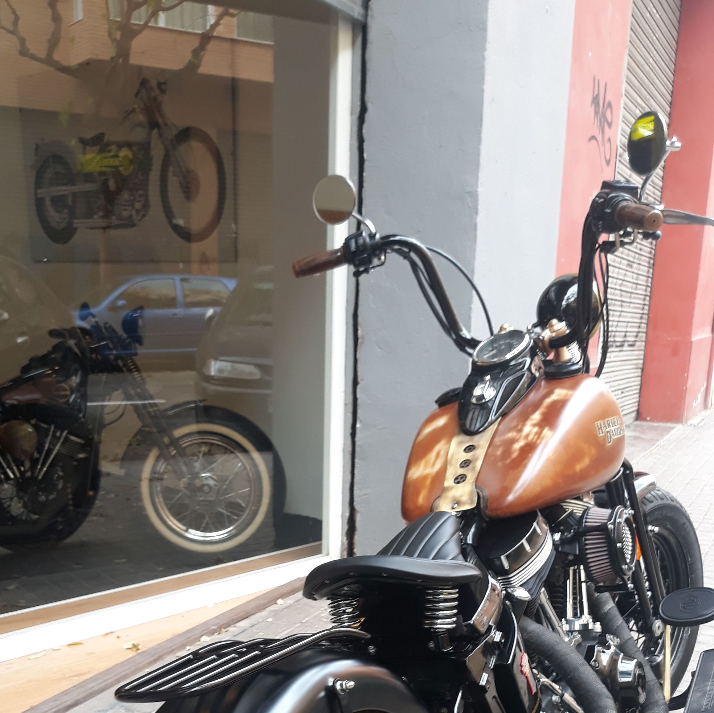 harley davidson Valencia, crossbones , personalización harley davidson , transformación harley davidson vrod , custom , custom valencia harley davidson Valencia, crossbones , personalización harley davidson , transformación harley davidson vrod , custom , custom valencia