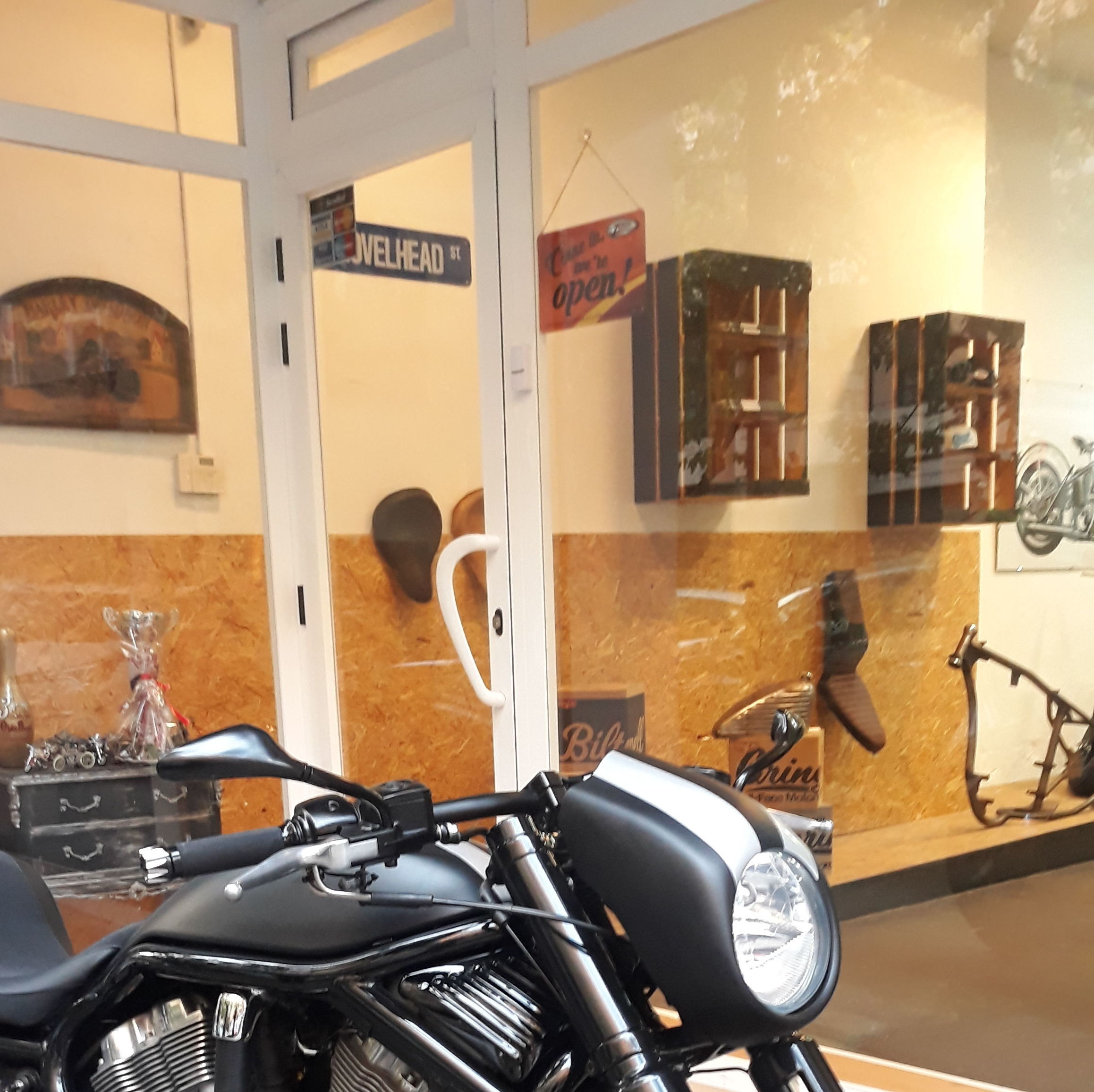 harley davidson Valencia, vrod , personalización harley davidson , transformación harley davidson vrod , custom , custom valencia harley davidson Valencia, vrod , personalización harley davidson , transformación harley davidson vrod , custom , custom valencia