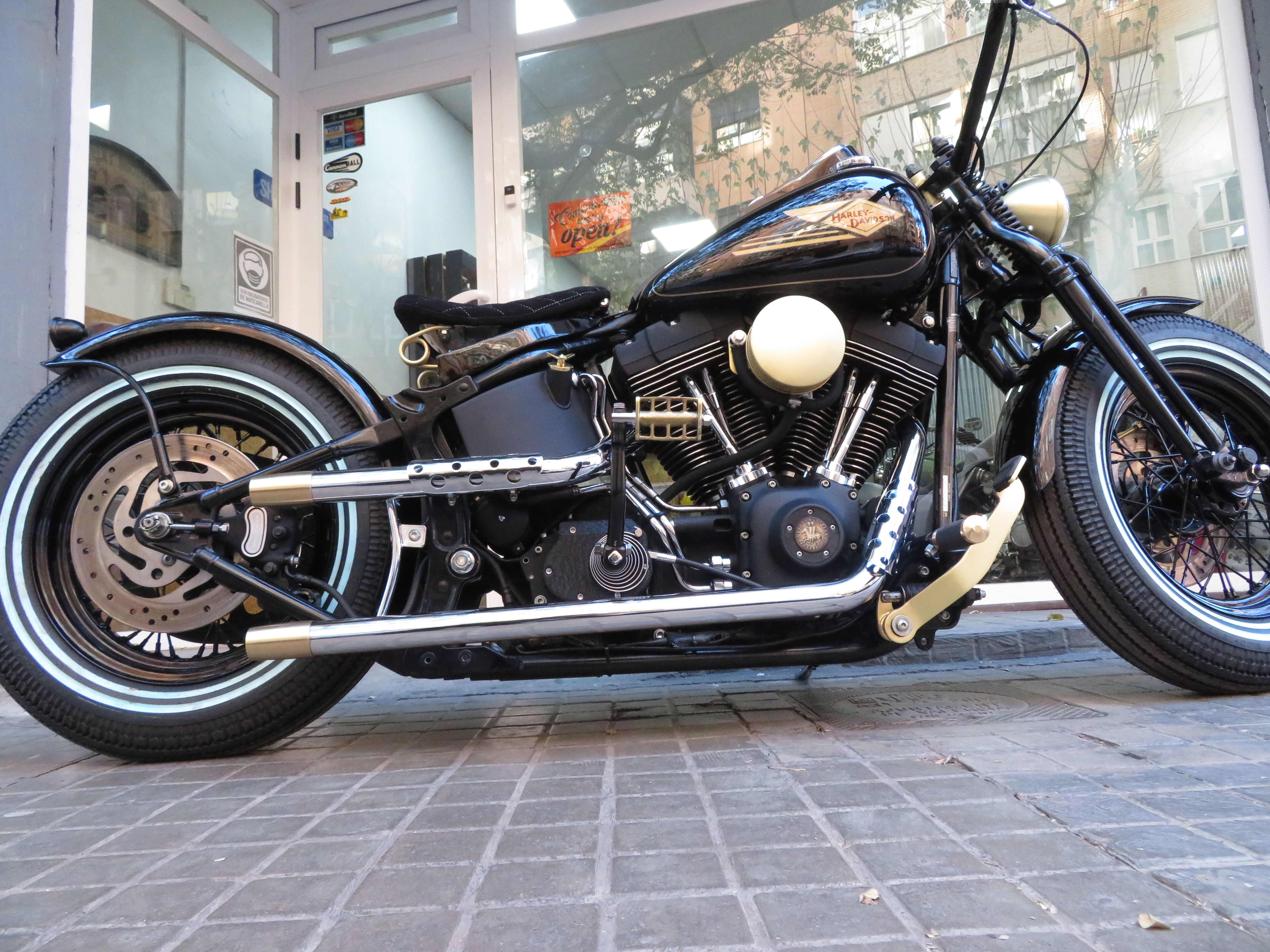 #harleydavidson #bobbers #choppers #softail #custom #motoscustomvalencia #harleydavidson #bobbers #choppers #softail #custom #motoscustomvalencia