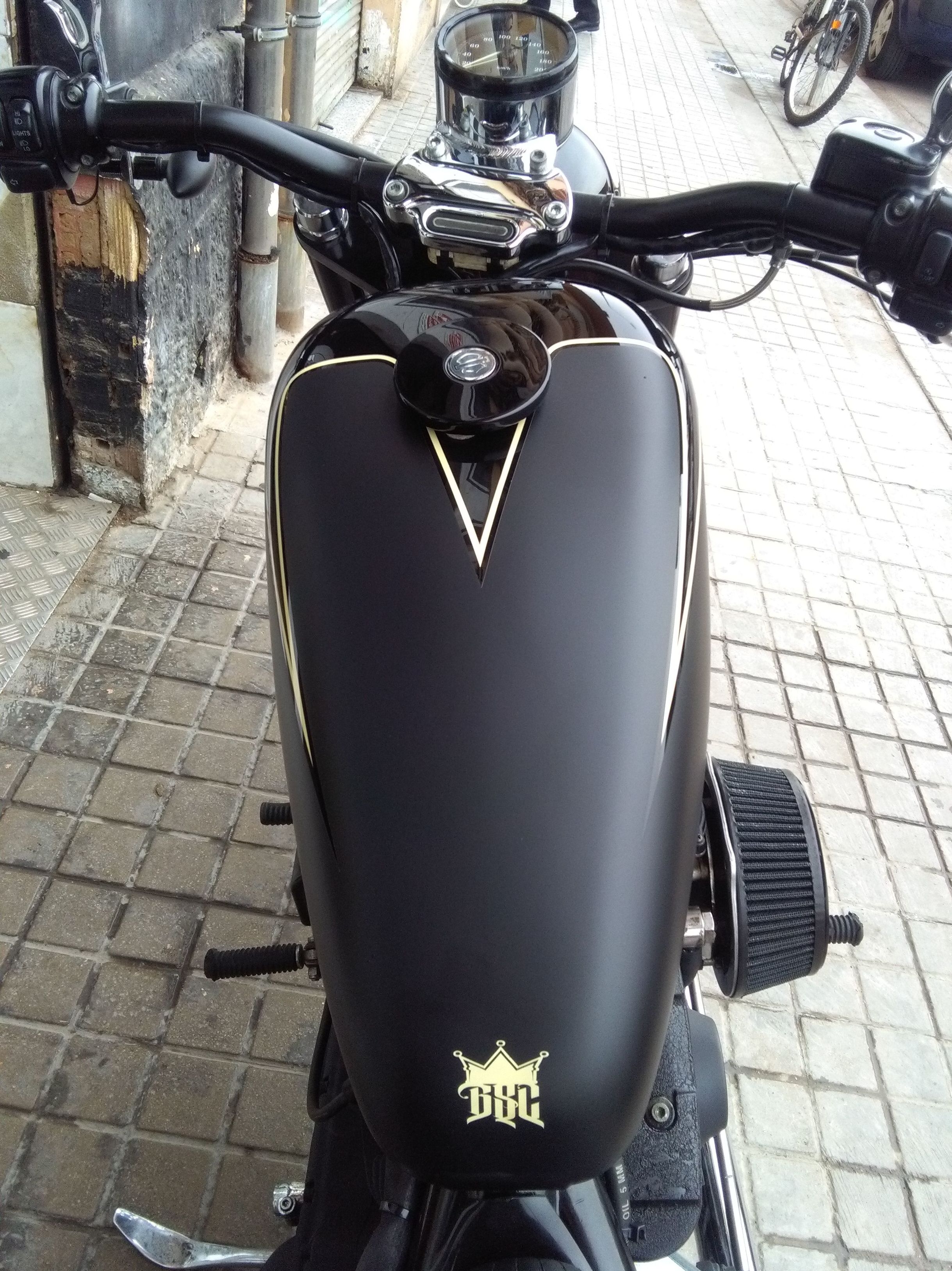 Transformación motos Valencia, customizacion Sporters, Harley Davidson Valencia,custom Transformación motos Valencia, customizacion Sporters, Harley Davidson Valencia,custom