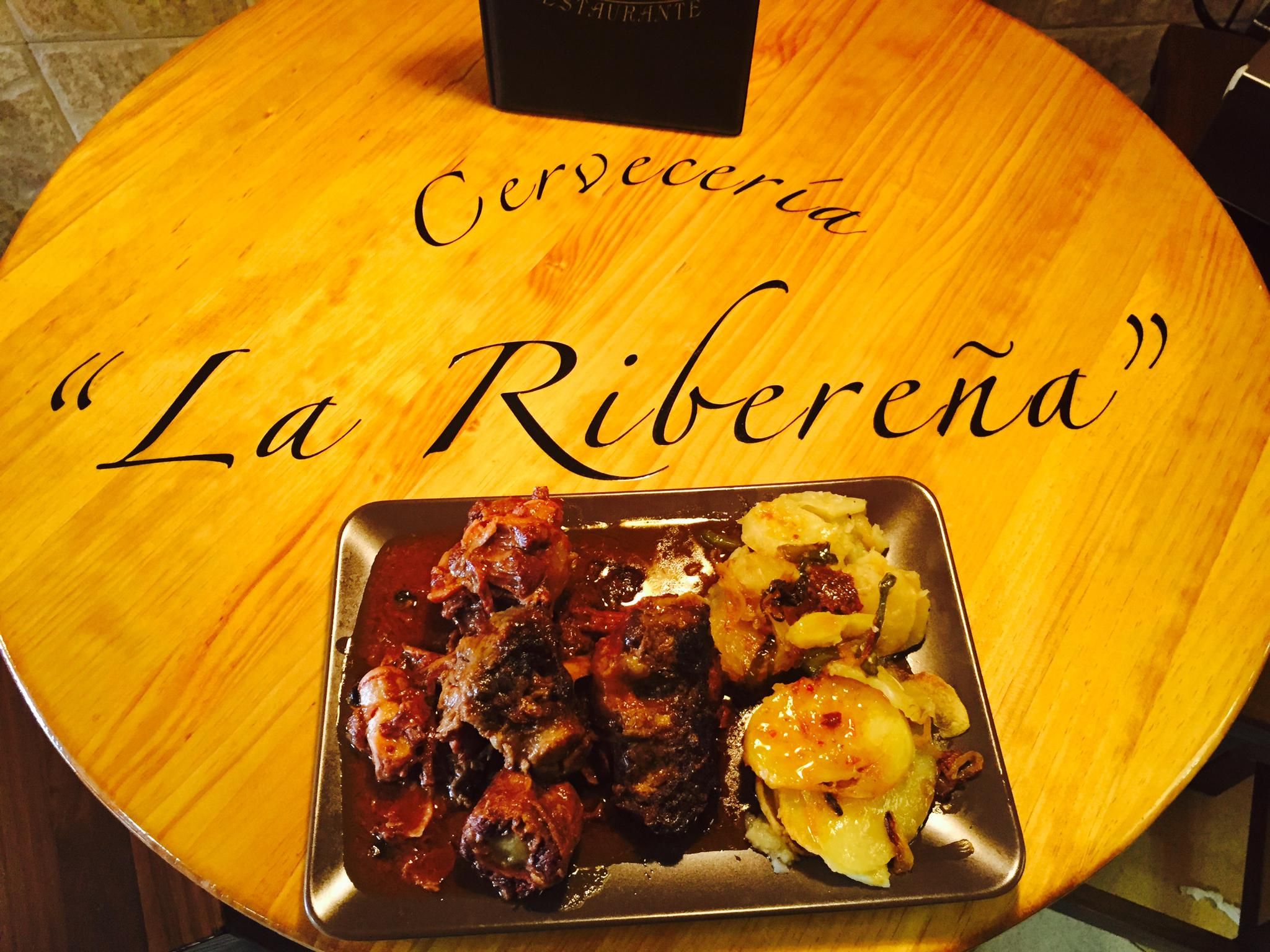 Para continuar: Especialidades de Cervecería La Ribereña Para continuar: Especialidades de Cervecería La Ribereña