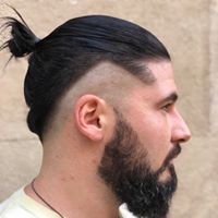 Corte de cabello masculino: Servicios de Macias Hair Studio Poblenou Corte de cabello masculino: Servicios de Macias Hair Studio Poblenou