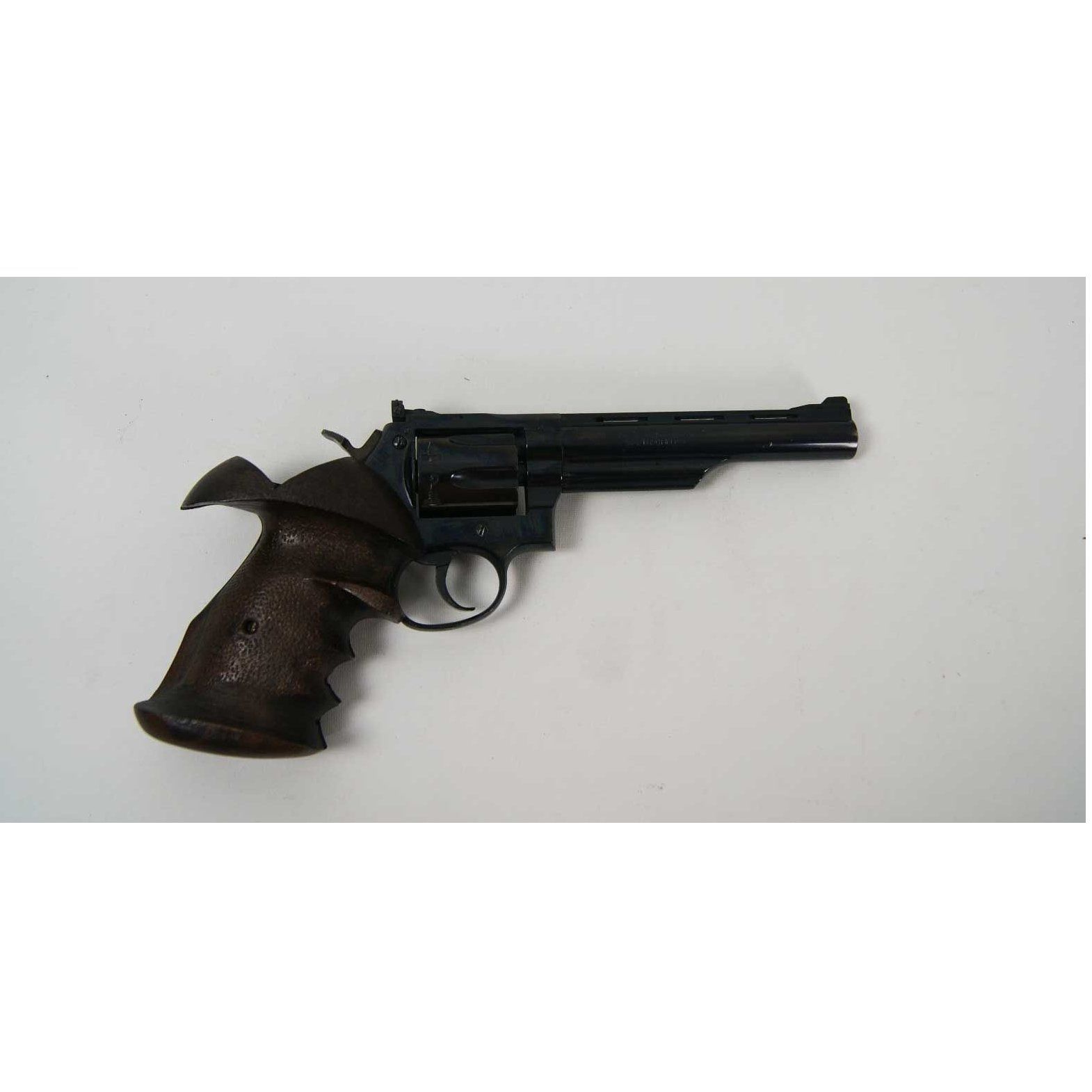 Revolver Llama Comanche I Ref: 8007: Armas segunda mano de Armería Muñoz Revolver Llama Comanche I Ref: 8007: Armas segunda mano de Armería Muñoz