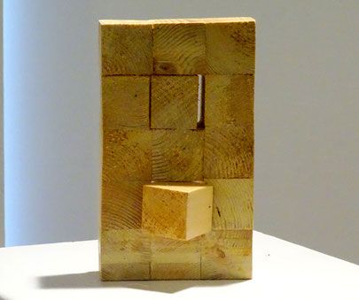 Desencasillado. Volumen madera, 11.5x19.5x7.5 cm 2015 Desencasillado. Volumen madera, 11.5x19.5x7.5 cm 2015
