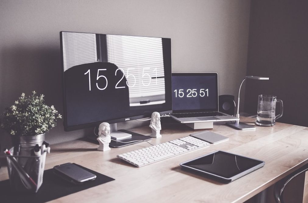 Sincronización horaria: Servicios de Servicontrol e Informática Sincronización horaria: Servicios de Servicontrol e Informática