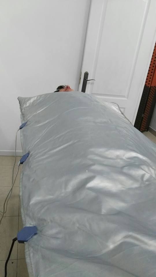 Termoterapia o tratamiento corporal con manta térmica: Productos de Centro de Estetica Rosa Herrera Termoterapia o tratamiento corporal con manta térmica: Productos de Centro de Estetica Rosa Herrera