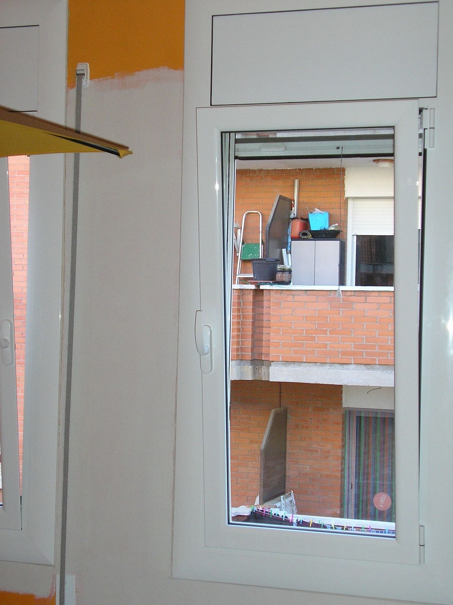 Ventanas Oscilobatientes: Trabajos de Aluminismanresa Ventanas Oscilobatientes: Trabajos de Aluminismanresa