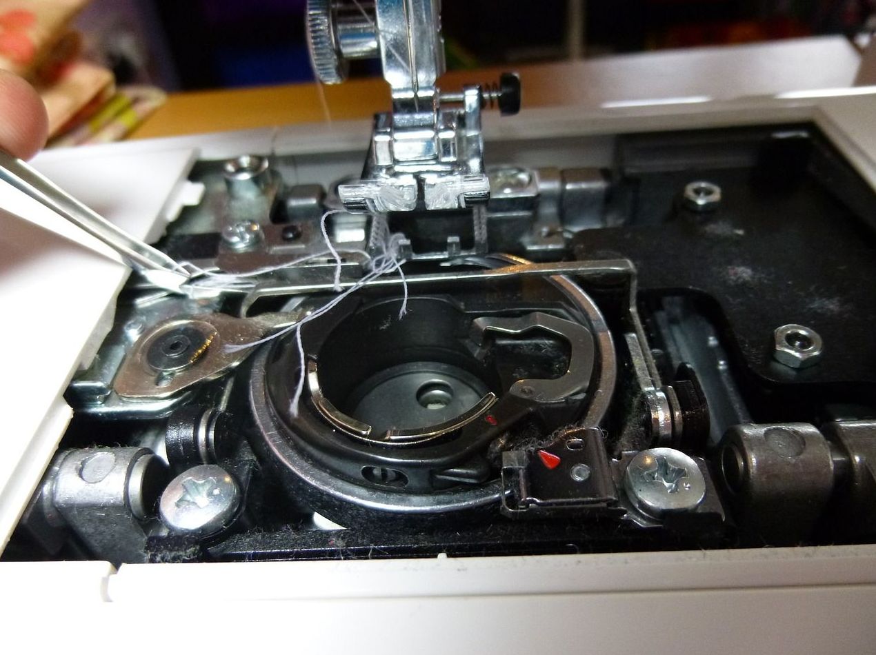 Especialista en reparación de todo tipo de máquinas de coser