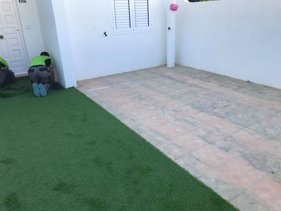 Césped artificial: Servicios de PauMar Jardines y Piscinas Césped artificial: Servicios de PauMar Jardines y Piscinas