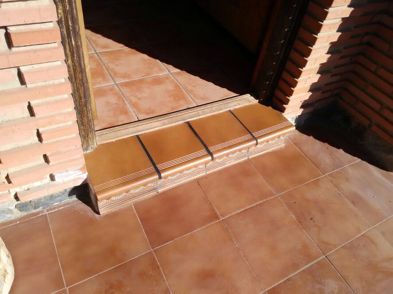 Nuestros servicios: Servicios de Construcciones y Reformas Ruiz Nuestros servicios: Servicios de Construcciones y Reformas Ruiz
