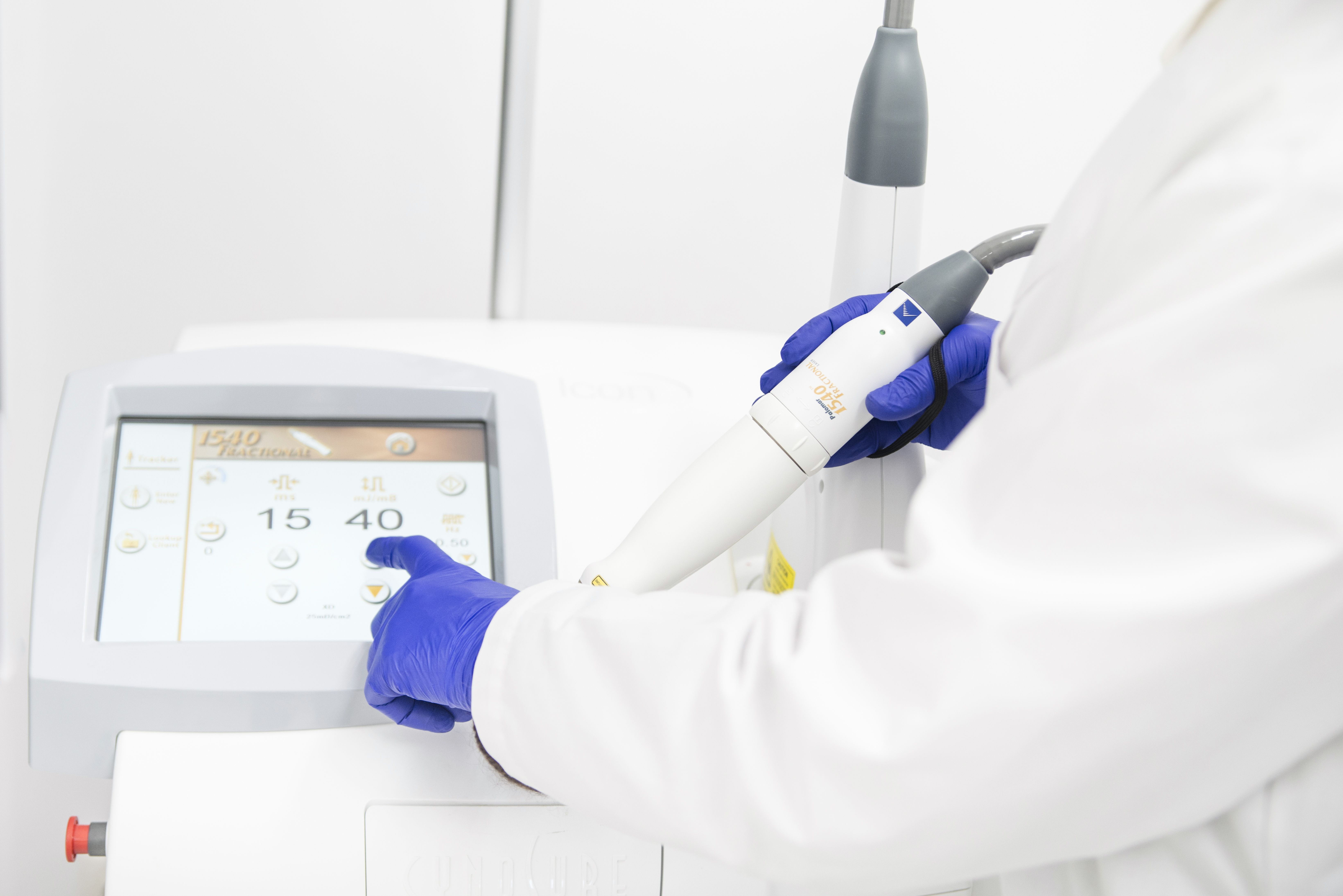 Plataforma Láser / Luz Pulsada: Dermatología y Dermoestética de Dermatología Socorro Fierro Plataforma Láser / Luz Pulsada: Dermatología y Dermoestética de Dermatología Socorro Fierro