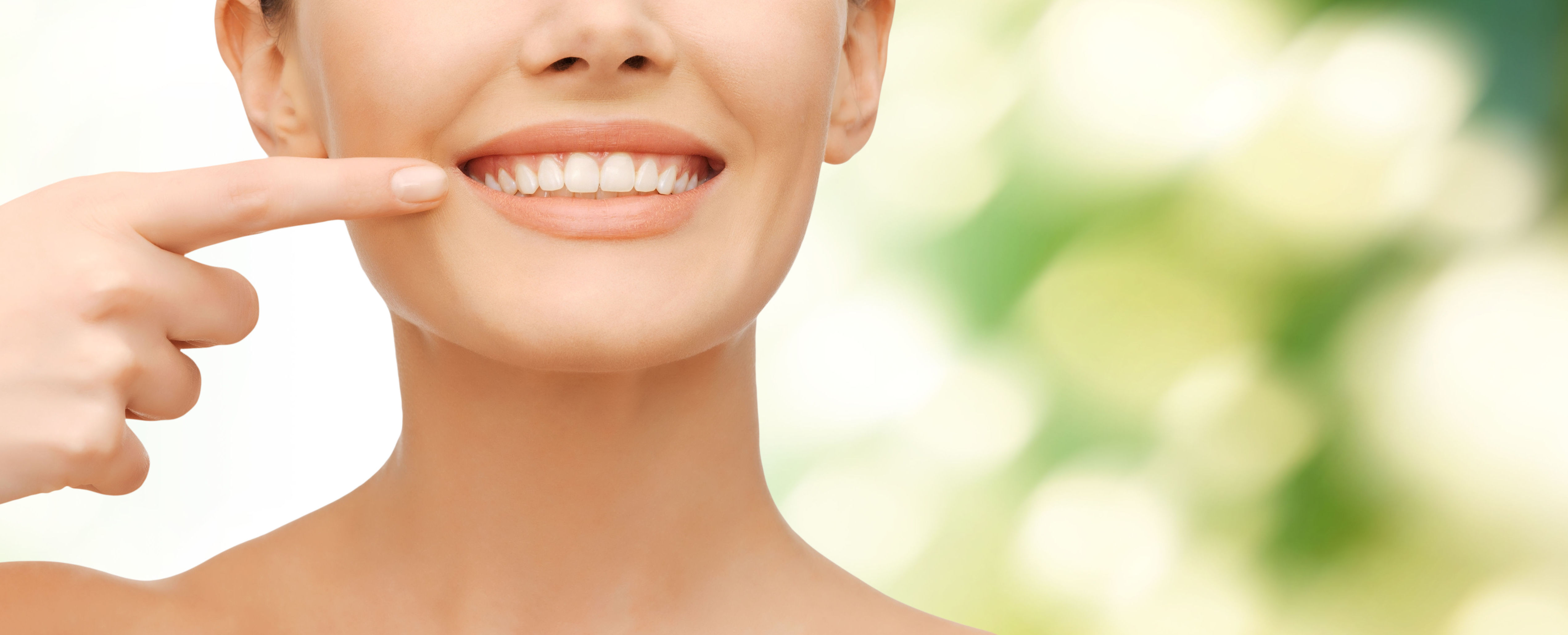 Estética dental : Tratamientos de Clínica Dental Center