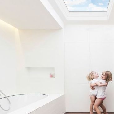 SKYLUX Ventana para cubierta plana: Productos de Materiales de Construcción Camino SKYLUX Ventana para cubierta plana: Productos de Materiales de Construcción Camino