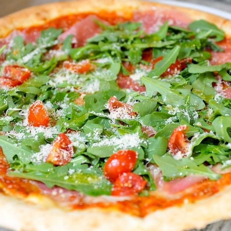 Pizzas clasicas: Nueva carta de La Piazza Pizzas clasicas: Nueva carta de La Piazza