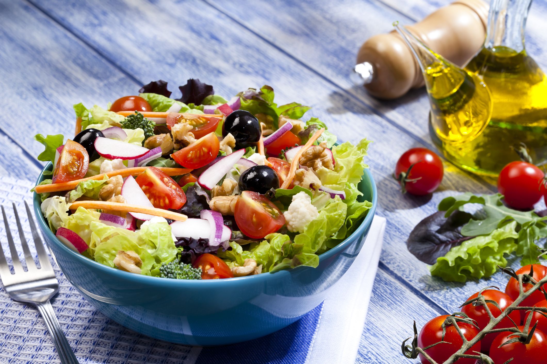 Ensaladas: Tapas y Especialidades de Plats i Vermut Ensaladas: Tapas y Especialidades de Plats i Vermut
