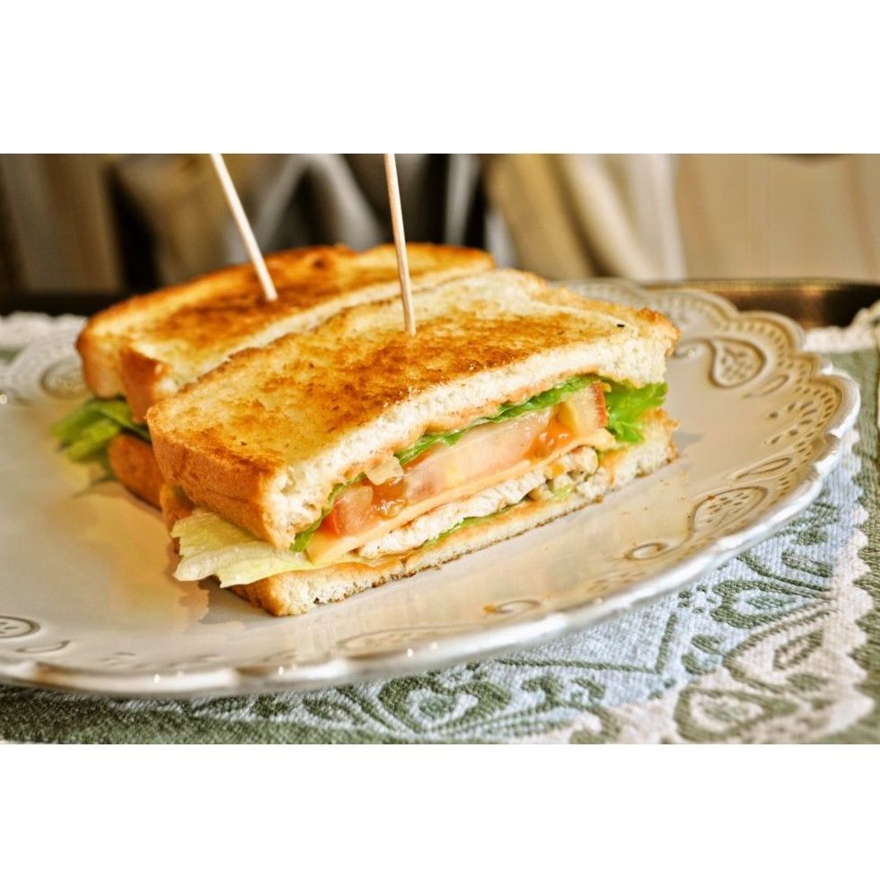 Sándwich: Carta de La Taberna Restaurante Sándwich: Carta de La Taberna Restaurante