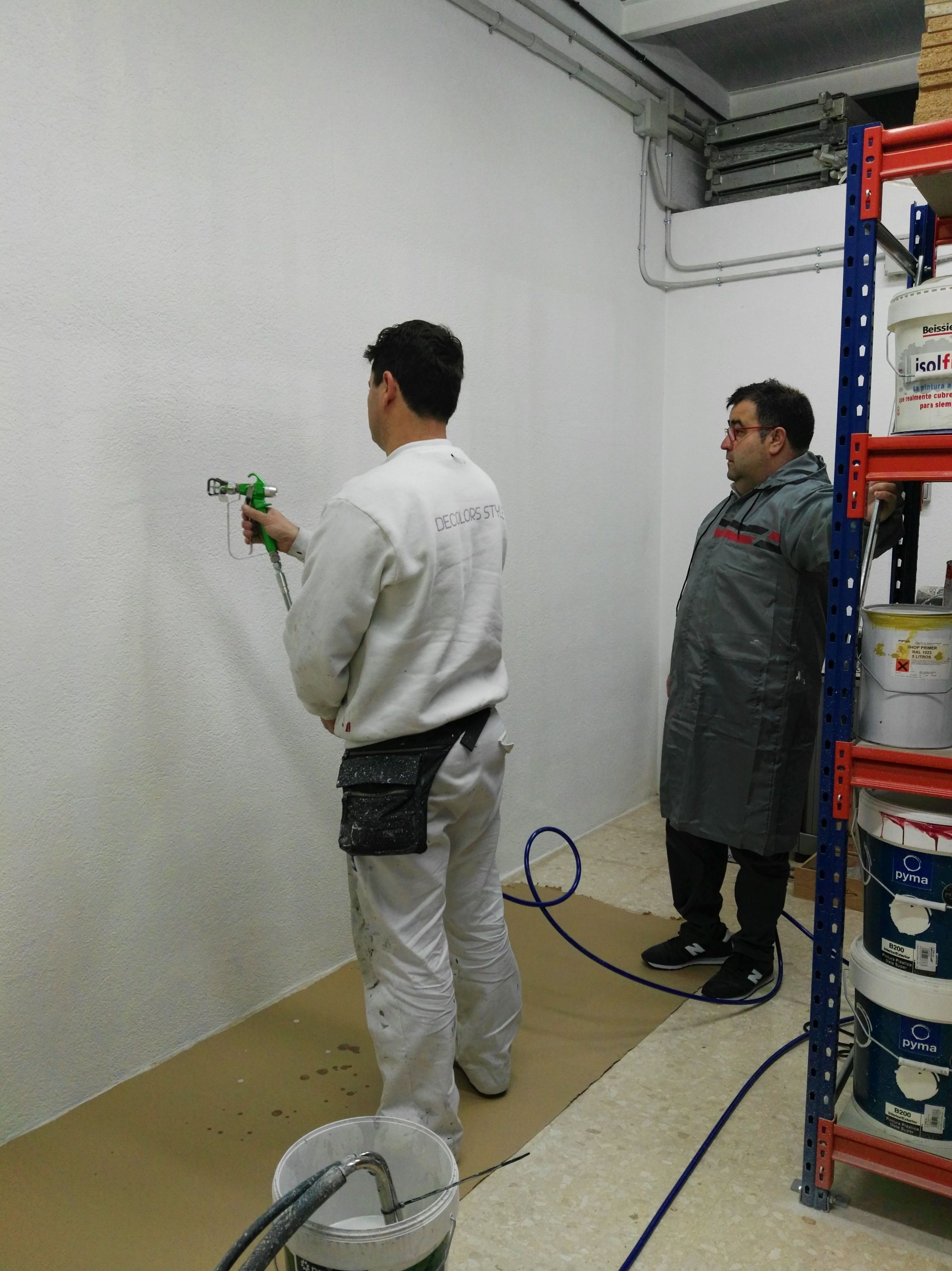 Foto 418 de Expertos en el sector de la pintura en Barcelona | Decolors Style