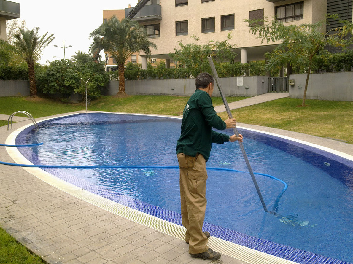CURSO MANTENIMIENTO DE PISCINAS LOS CRISTIANOS- ARONA JULIO CURSO MANTENIMIENTO DE PISCINAS LOS CRISTIANOS- ARONA JULIO