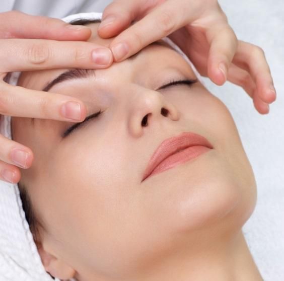 Masaje relajante: Nuestros servicios de D- Fonsu Peluquería Y Centro de Estética Masaje relajante: Nuestros servicios de D- Fonsu Peluquería Y Centro de Estética
