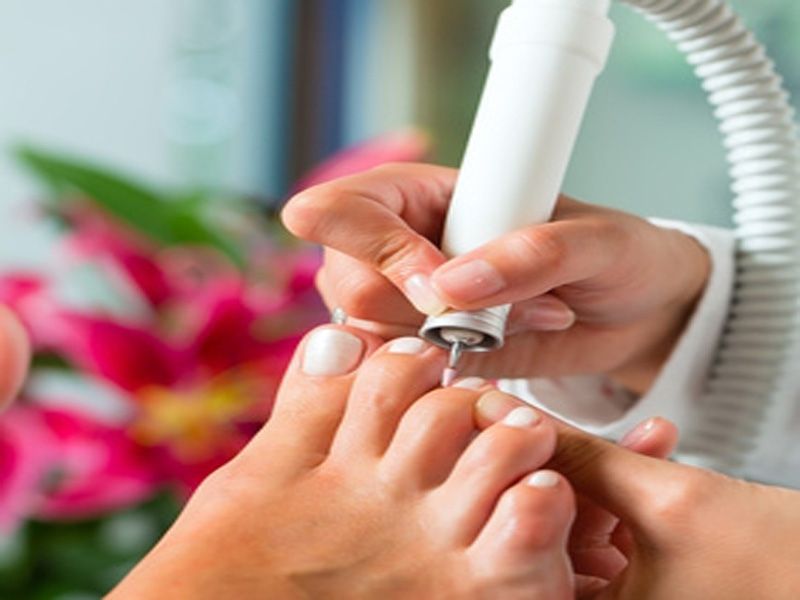 Pedicura estética: Nuestros servicios de D- Fonsu Peluquería Y Centro de Estética Pedicura estética: Nuestros servicios de D- Fonsu Peluquería Y Centro de Estética