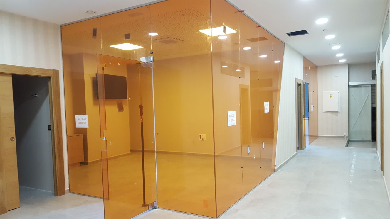 Cristalería: Servicios de Archelum Carpintería Metálica Cristalería: Servicios de Archelum Carpintería Metálica