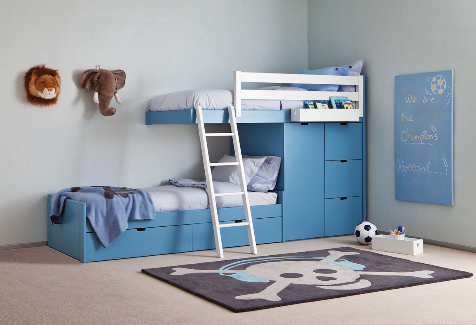 Litera tren: Colecciones de El Cuarto de Micky Litera tren: Colecciones de El Cuarto de Micky