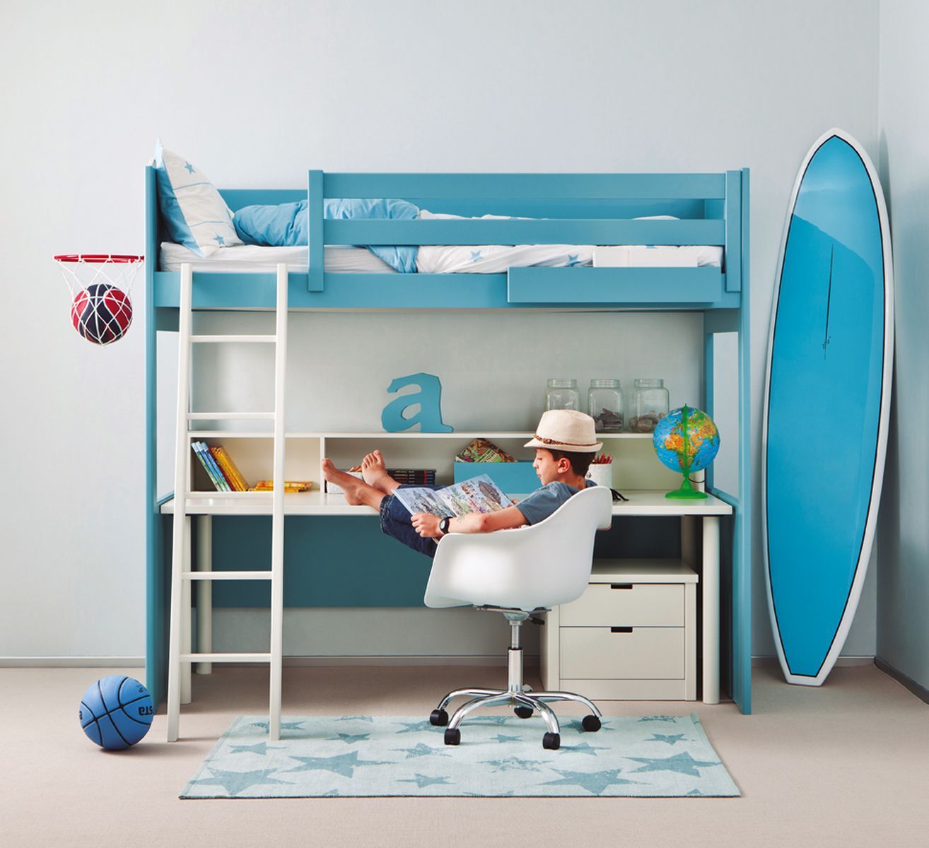 Litera Loft con mesa de escritorio integrada: Colecciones de El Cuarto de Micky Litera Loft con mesa de escritorio integrada: Colecciones de El Cuarto de Micky