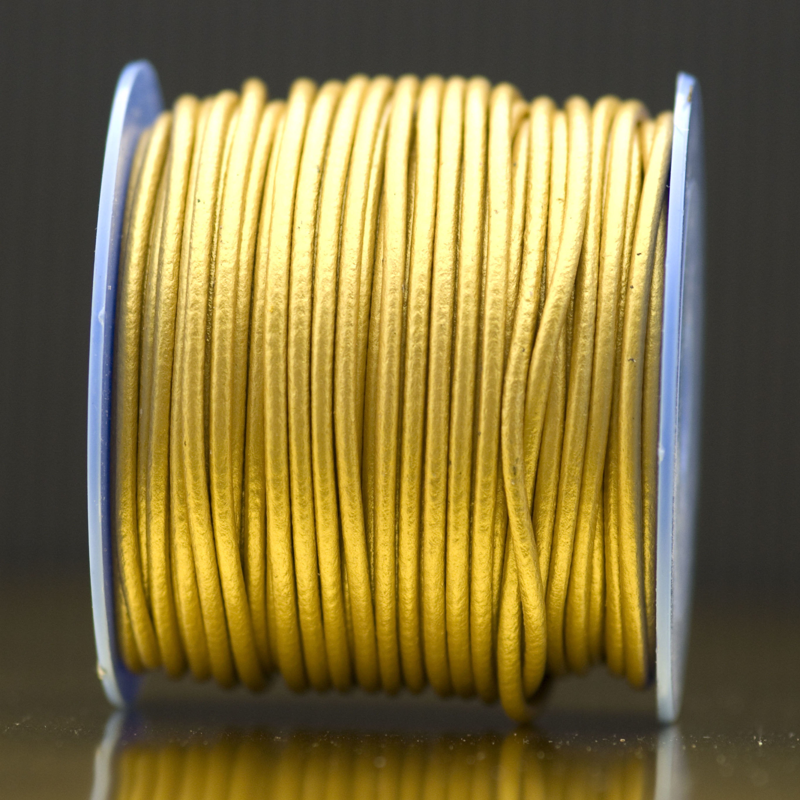 Cordón de Cuero Oro Metalizado Cordón de Cuero Oro Metalizado