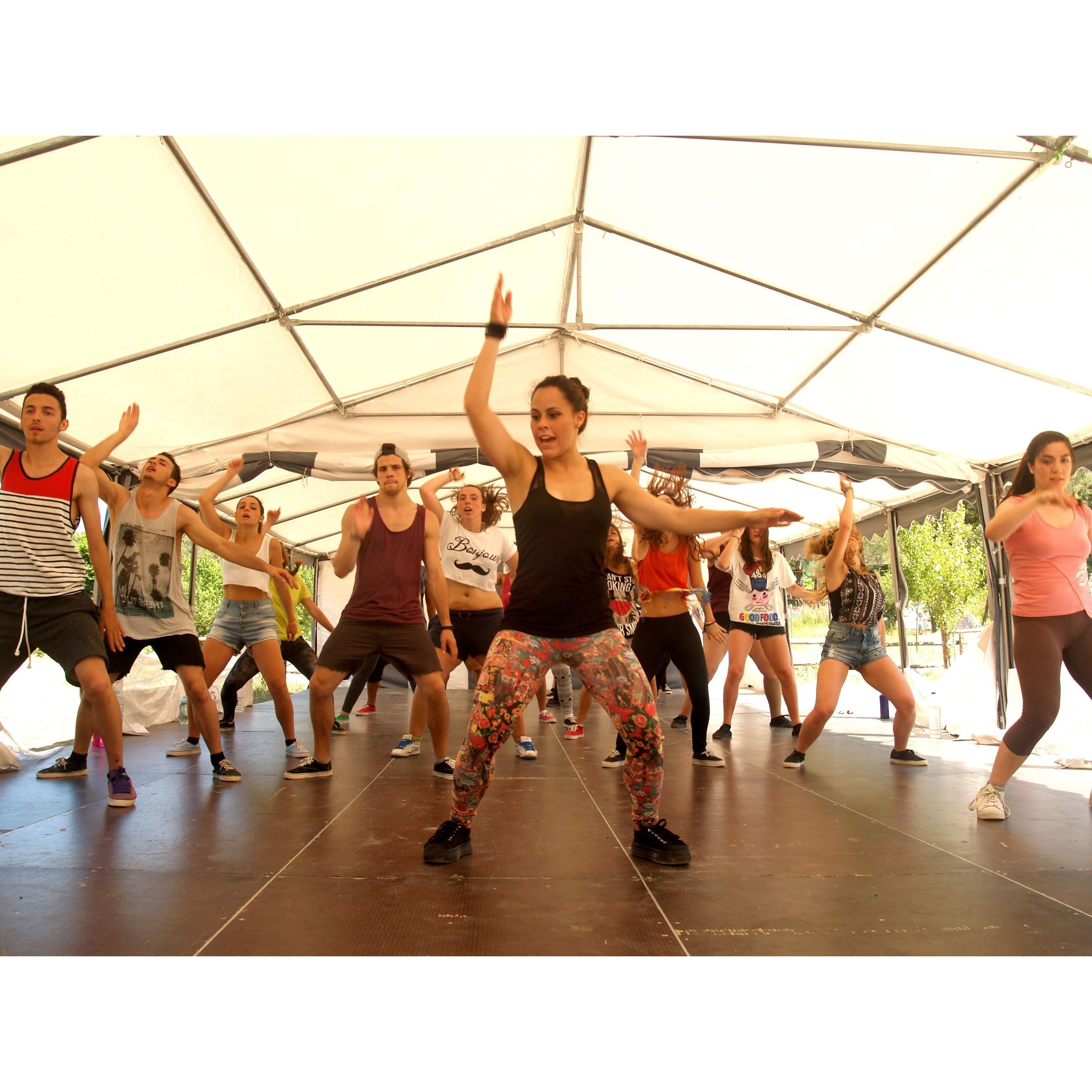 Clases de Dancehall en Valencia: Clases y Campamentos de Dance Center Valencia Clases de Dancehall en Valencia: Clases y Campamentos de Dance Center Valencia