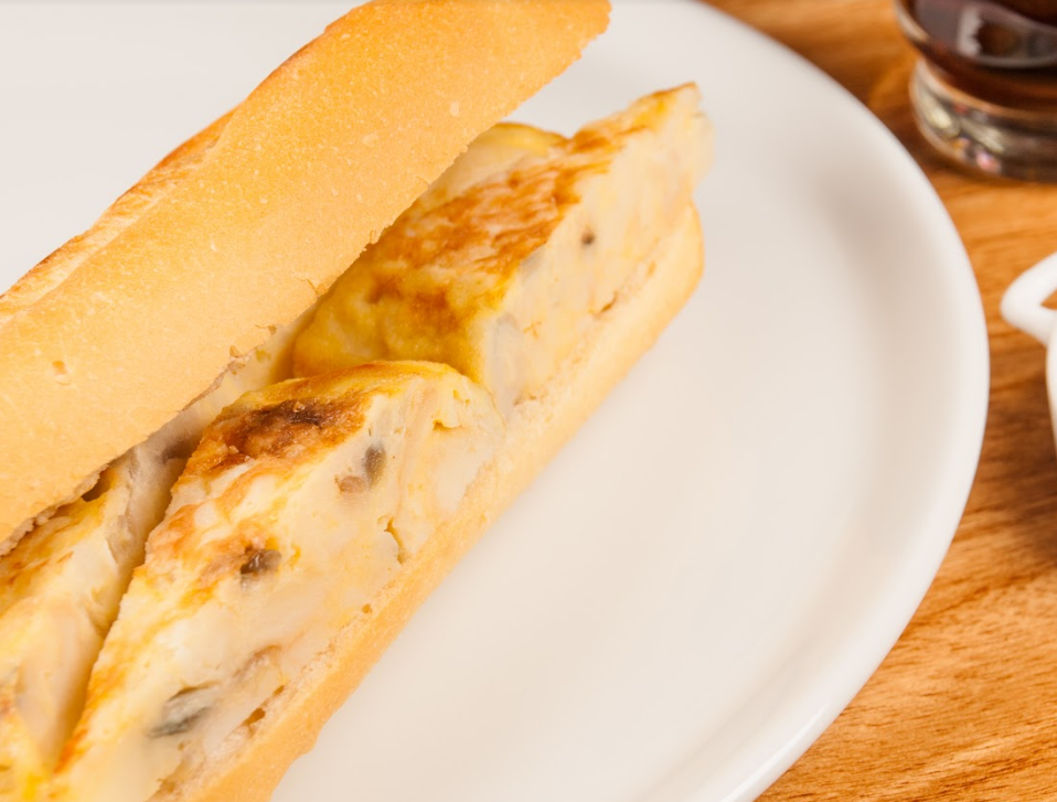 Bocadillos calientes: Productos y servicios de A'Cañota Bocadillos calientes: Productos y servicios de A'Cañota
